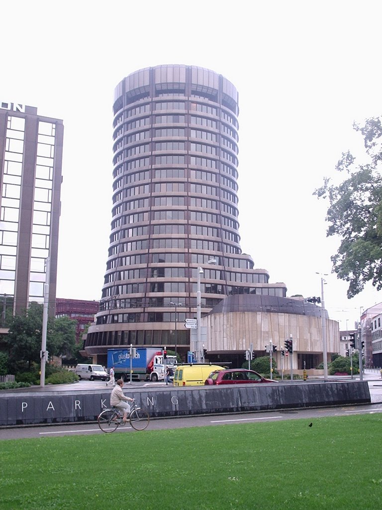 Basel, Bank für Internationalen Zahlungsausgleich by gerdb