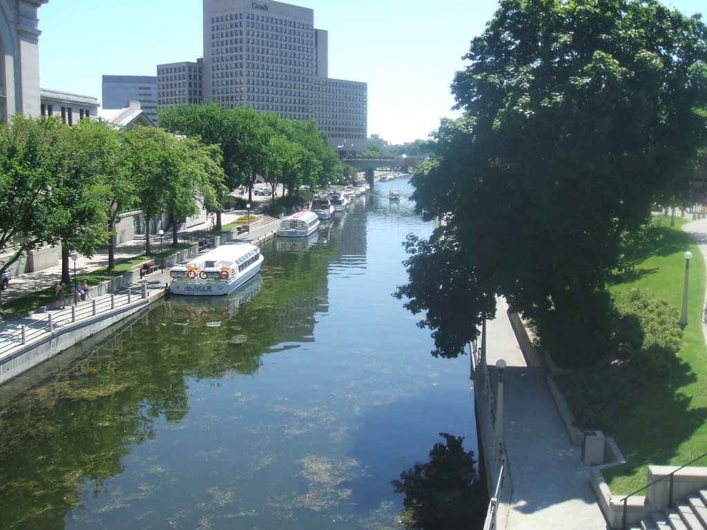 Rideau Canal by kshuntley