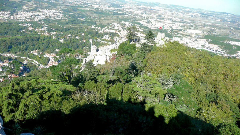 Sintra Castelo de los Mauros by Lukasz J.