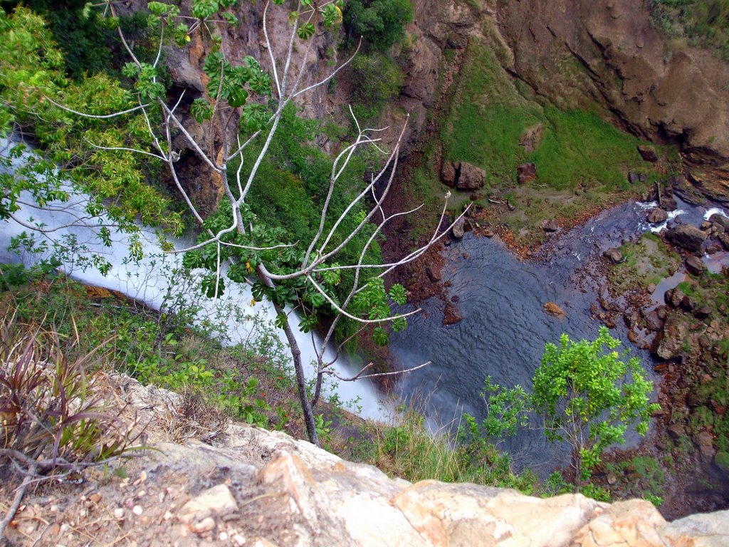 Cachoeira do Itiquira Vista de Cima by S. F. da Costa