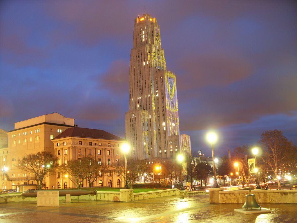 Cathedral of Learning with colors Light up by rcmori