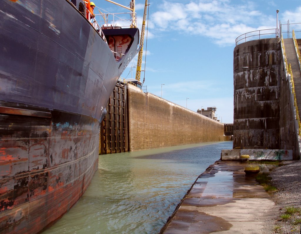 Ship Entering Lock on Welland Canal by Jerzy Rudz