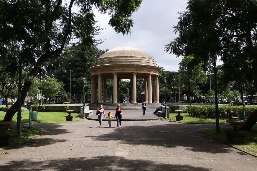 Costa Rica, San José, Parque Morazán by andim