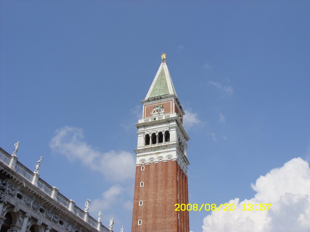 San Marco, 30100 Venice, Italy by Александр Пахомов