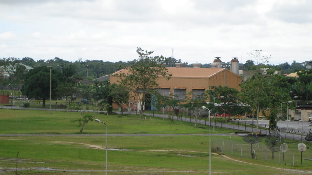 SPDC Power Station Edjeba near Warri 20070916 by Delondiny Alias