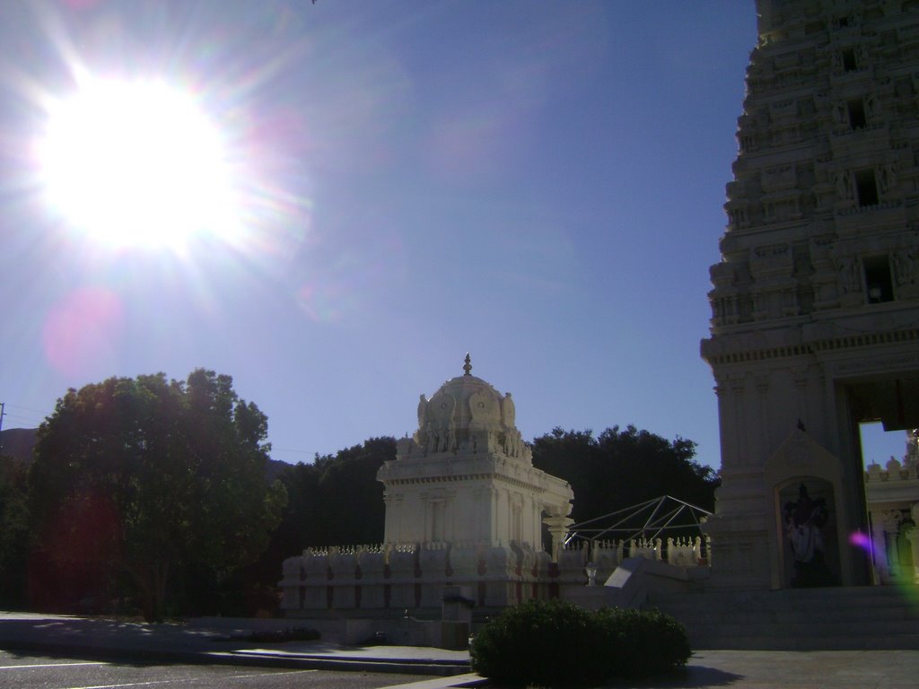 Hindu Temple Set 2 [1600 Las Virgenes Canyon Rd, Calabasas, CA‎] by daychatorn