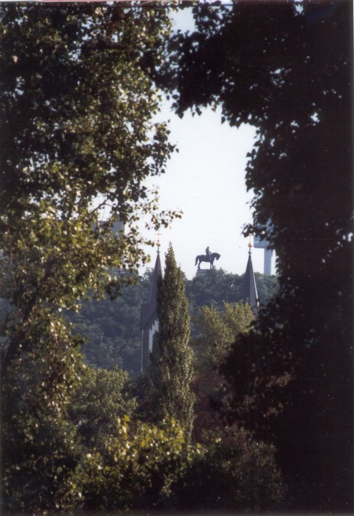 Praha - Karlínské náměstí - View South on World's Biggest Bronze Horseman Statue of Jan Žižka by txllxt