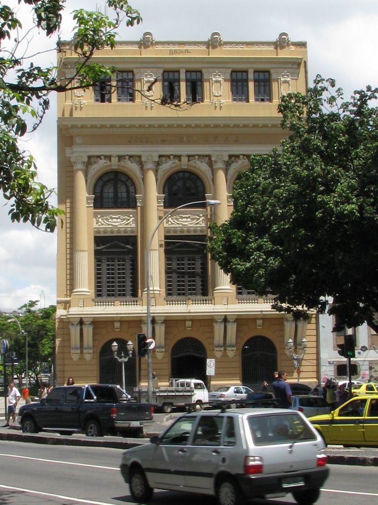 Escola de Música - UFRJ by Luiz Garcia Baptista