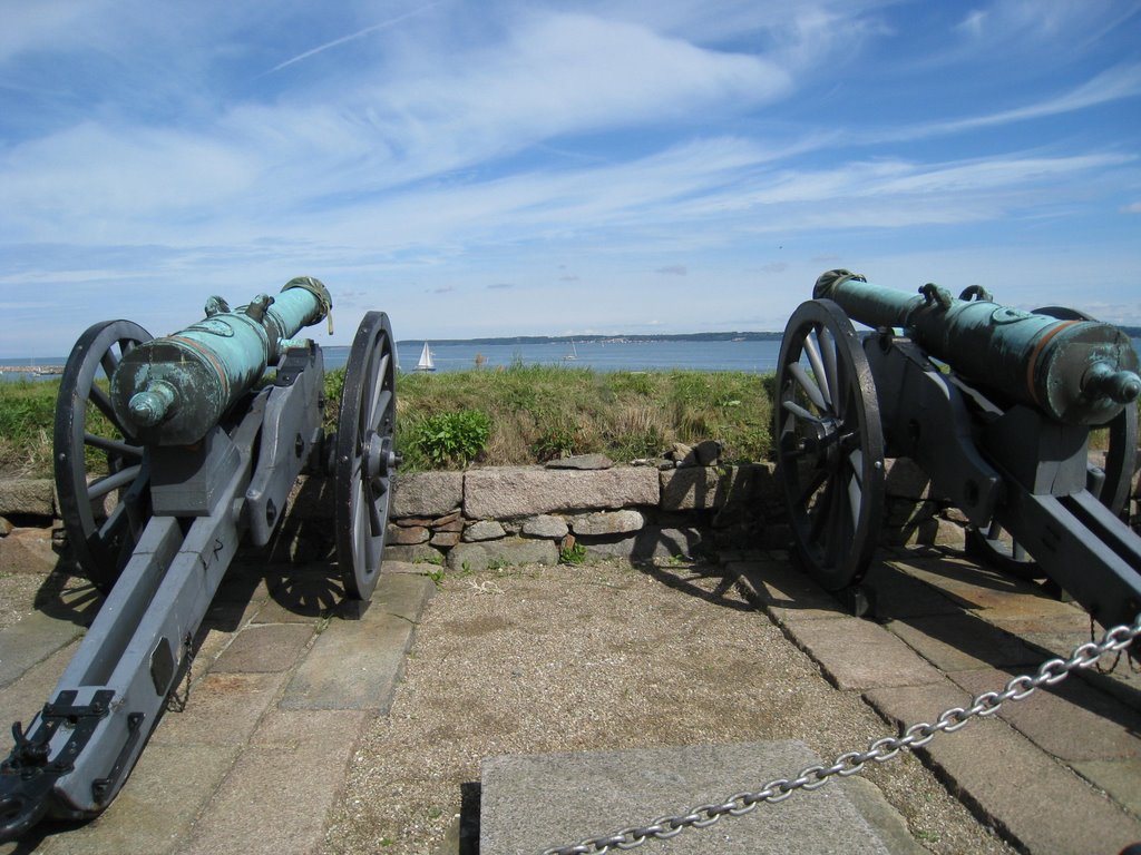 Old canons at Kronborg castle by Finn Johnny Frederik…