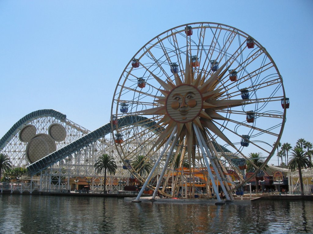 Sun Wheel by Steve Busson