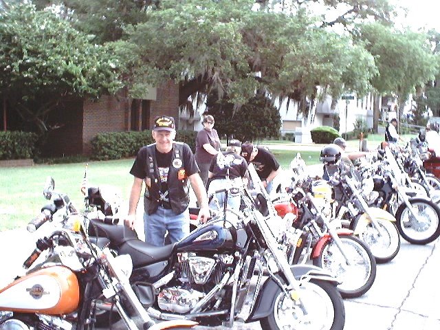 300,000 Bikes in Leesburg Bikeweek, 2003 by E.Dorfner