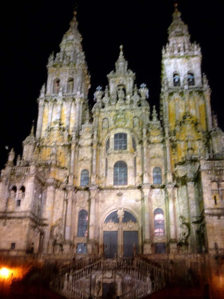 CATEDRAL DE NOCHE by ALEJANDRO GARCIA COL…