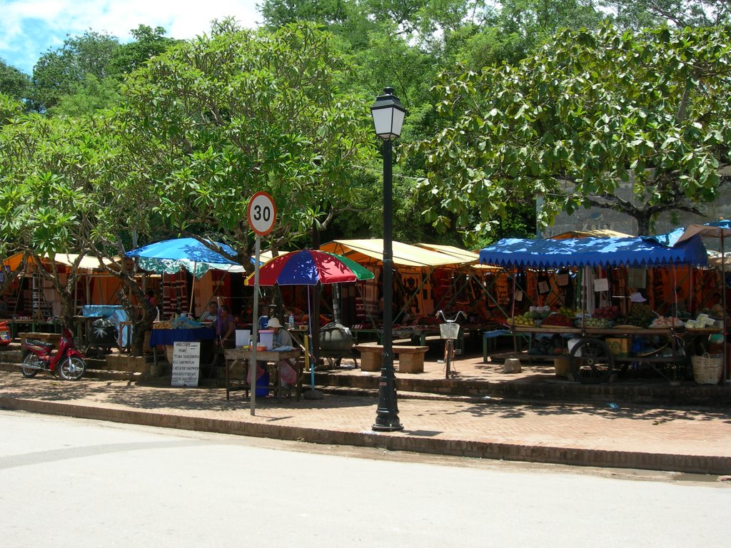 Main market in Luang Prabang by gabiontheroad