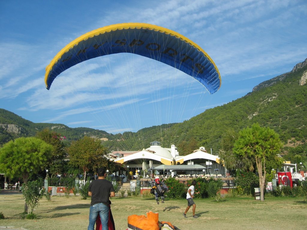 Ölüdeniz Paragliding by Nevzat Keles