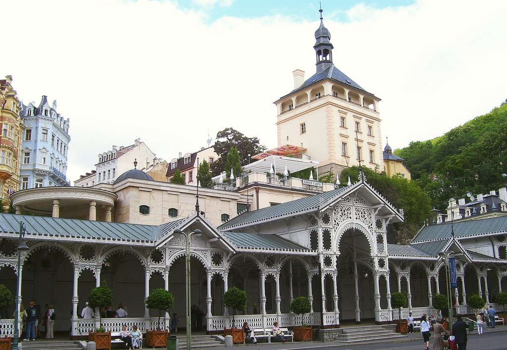 Karlovy Vary by katlin