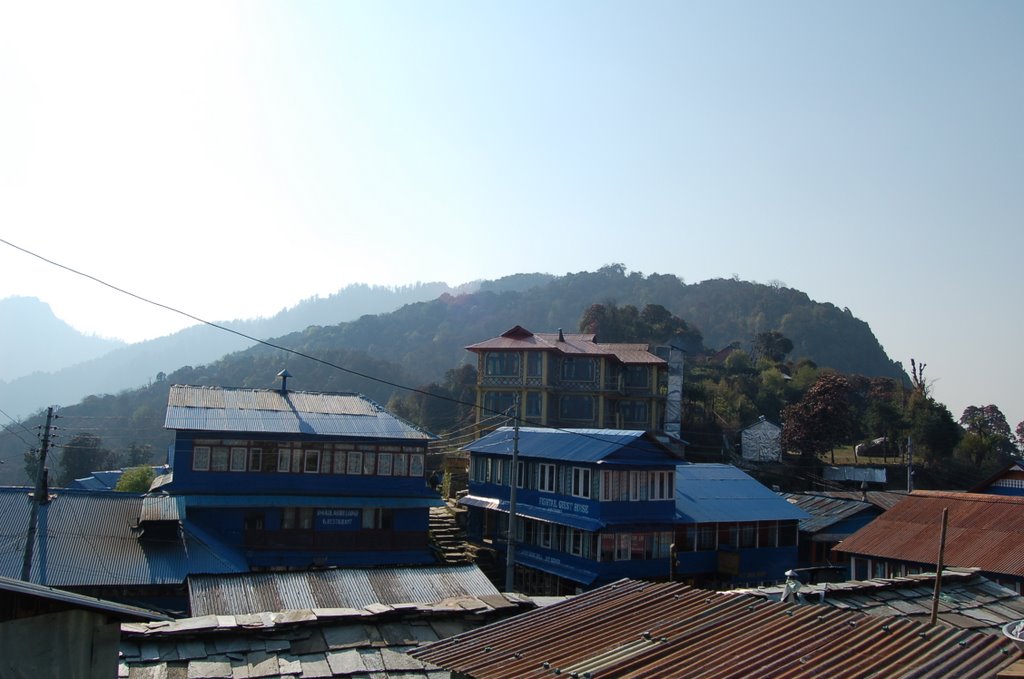 Ghorepani. Guest House. by Kwanweng Leong