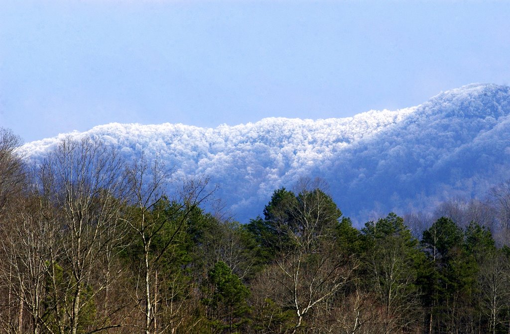 Snow at highest elevations of Pine Mountain near Jenkins, Kentucky by StewartBowmanPhotos