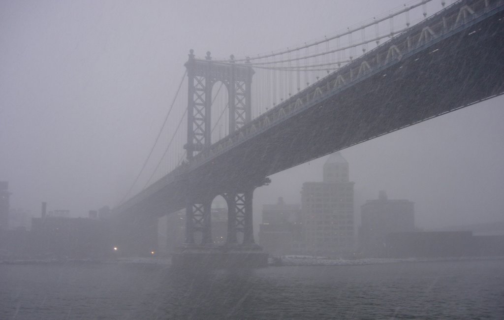 Brooklyn Bridge by steve_cx