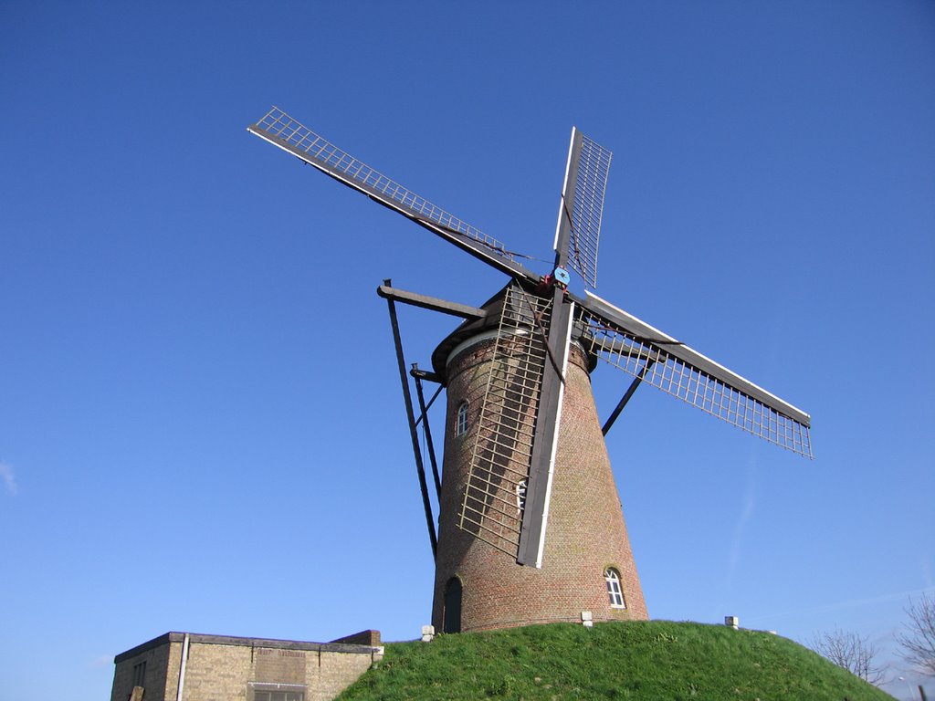 De Hulster's molen by Henk Aarts