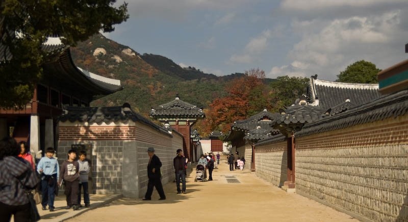 Sejongno, Jongno-gu, Seoul, South Korea by 宮崎亮