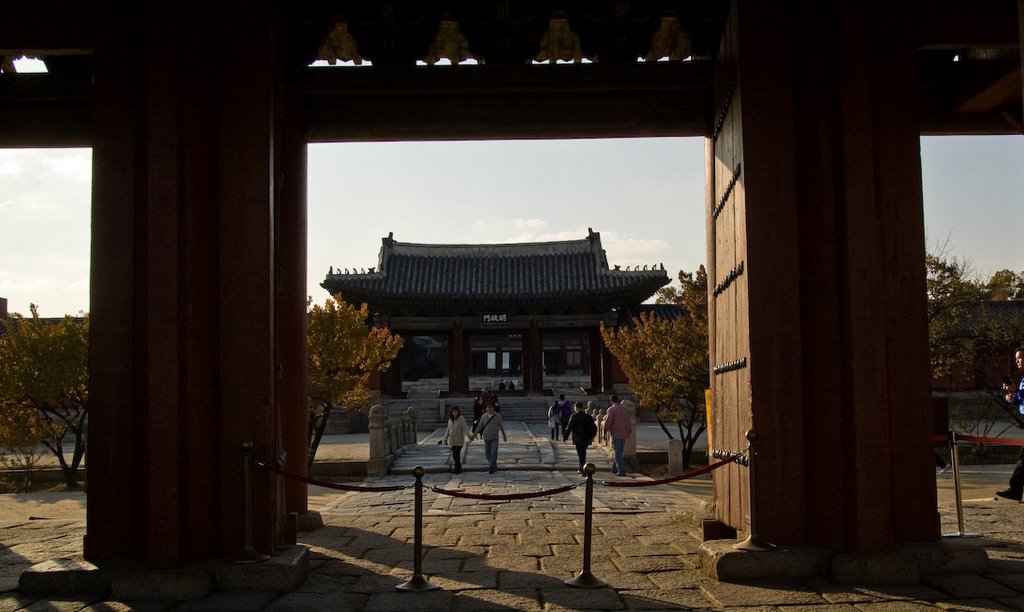 Yeongeon-dong, Jongno-gu, Seoul, South Korea by 宮崎亮