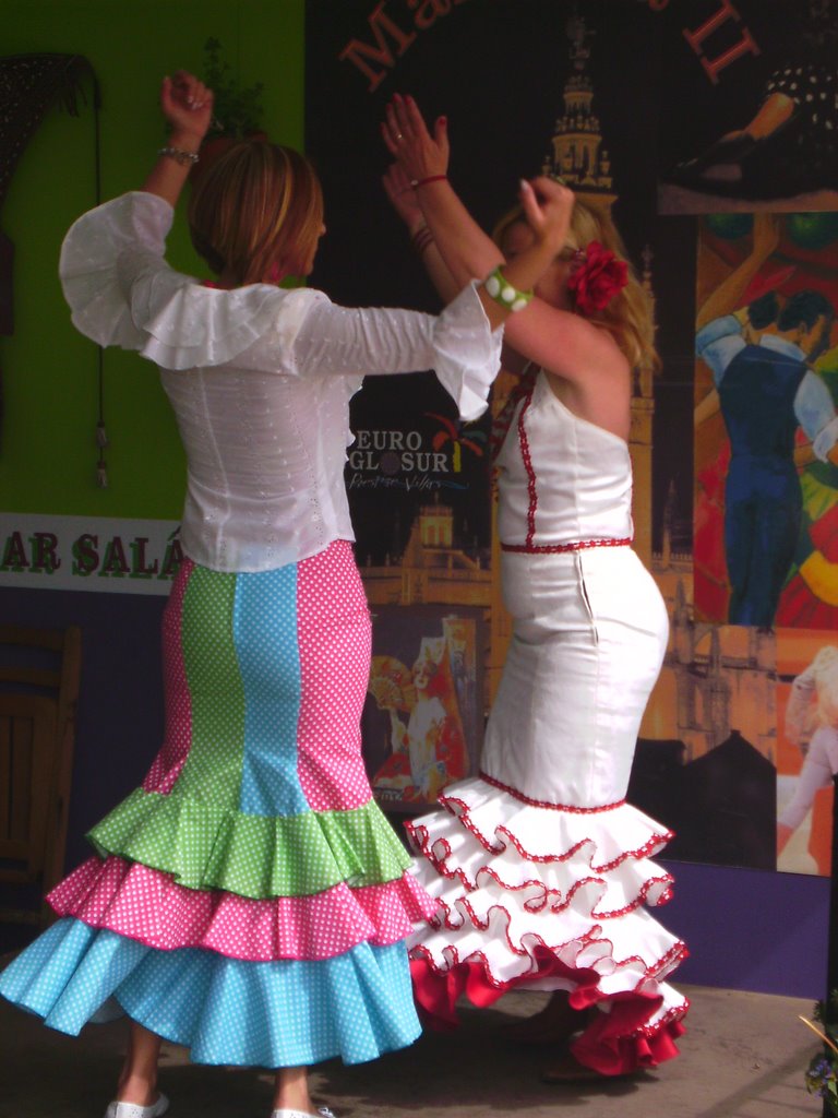 Bailar en la Feria de Mayo 2008 by Galuan vu Gousselden…