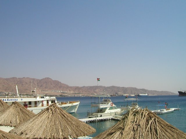 View from the beach of Aqaba by SzJu