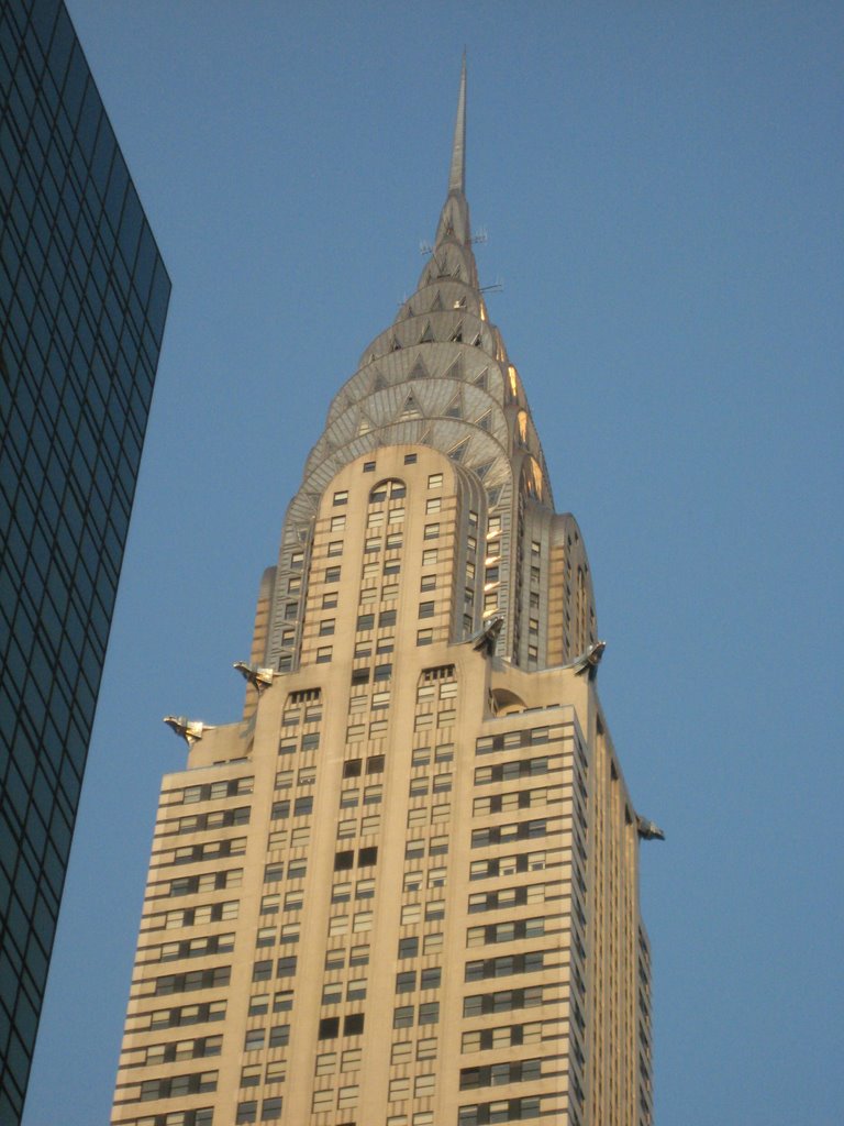 Chrysler Building by Luc Valencia