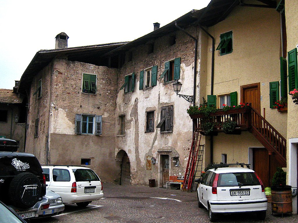 An old house in Sanzeno by CarmelH