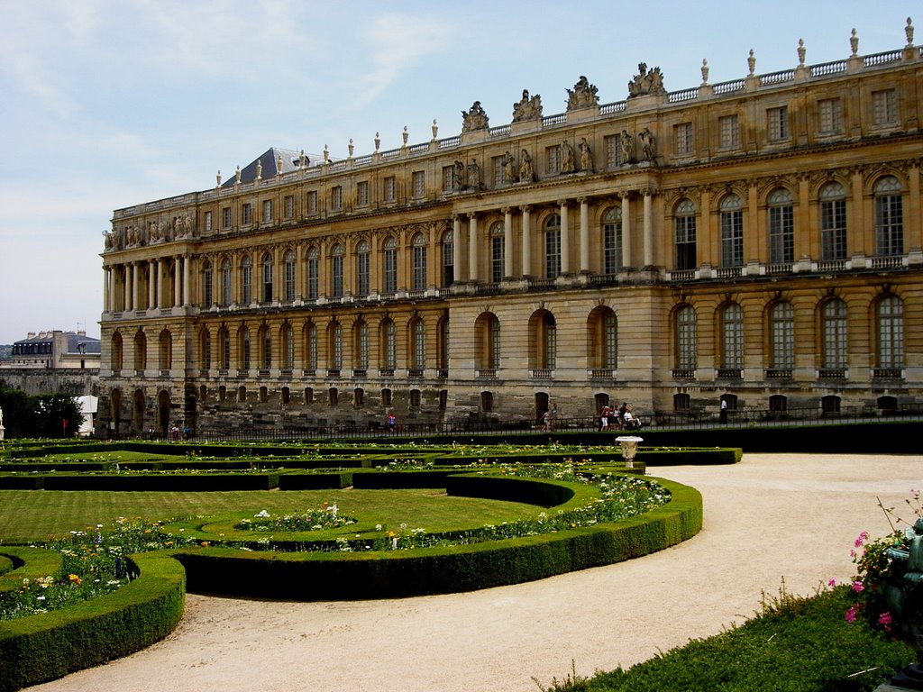 Gorgeous Versailles Palace by Felipe Altermann