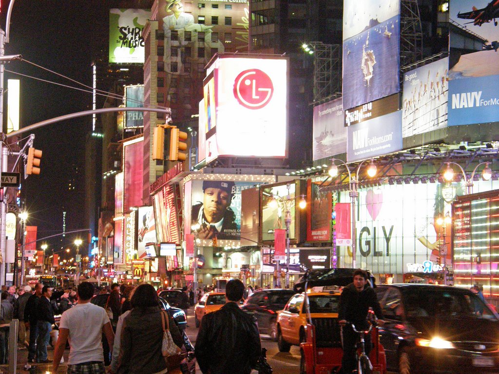 New York, Times square by lu&ma