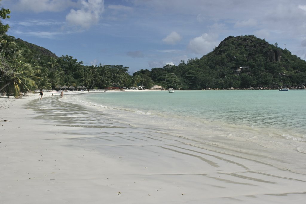 Cote D'Or Esplanade, Seychelles by 12erYellow