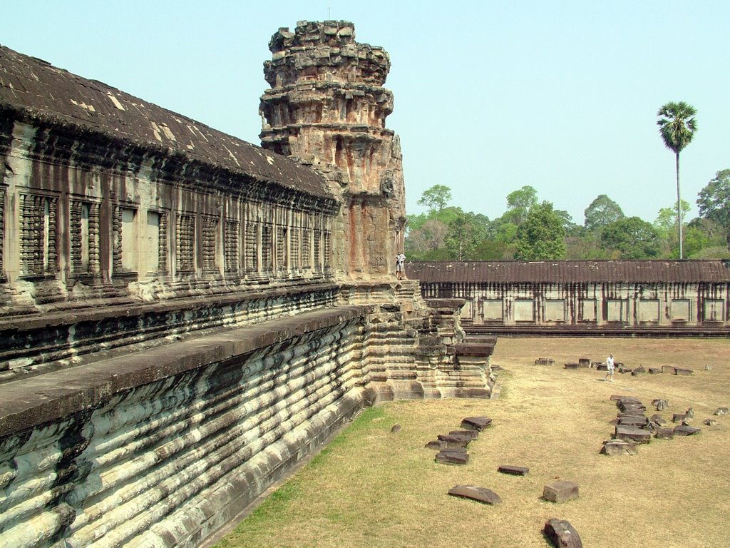 Angkor templom részlet by Kalmár István