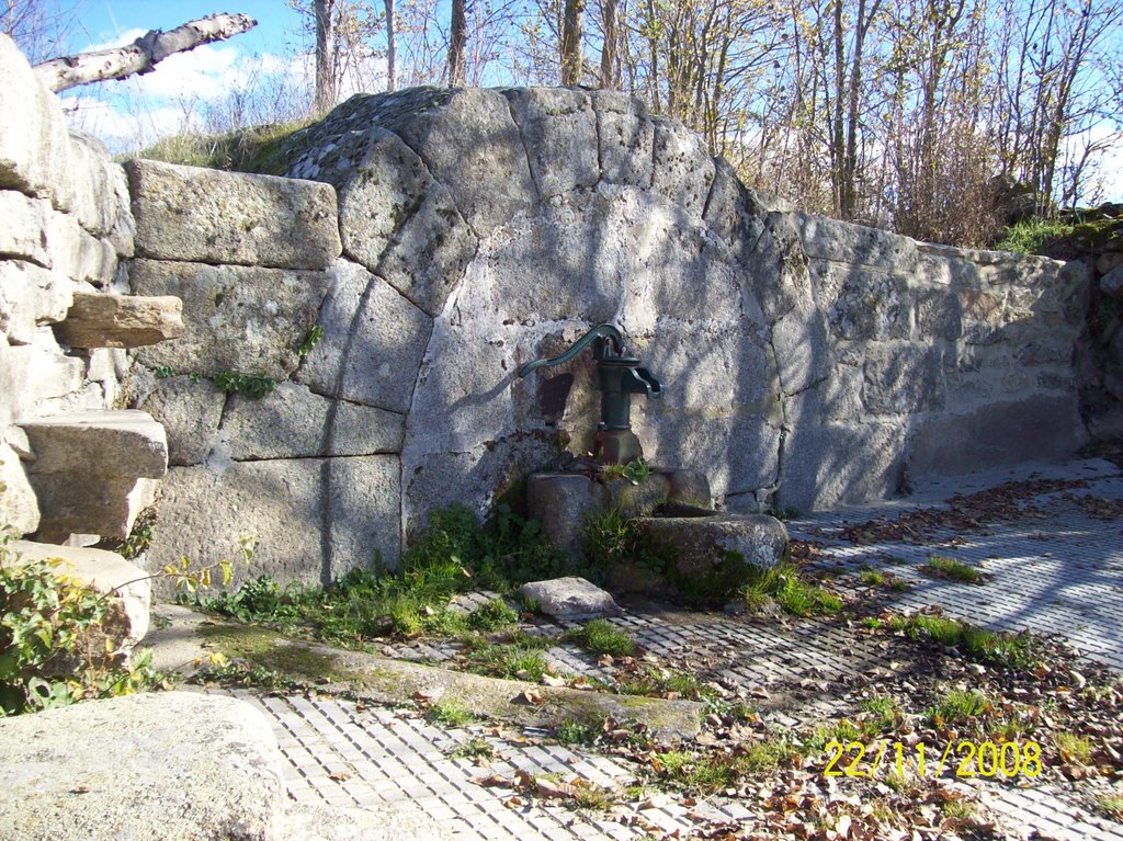 Fuente El Pozo Esteban, Bermillo de Sayago, Zamora by jinkly