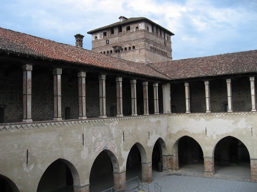 Interno Castello di Pandino by tremsal