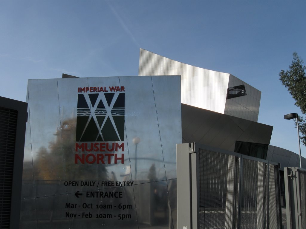 Imperial War Museum, Salford Quays, Greater Manchester, England by p_rousseau_fr75