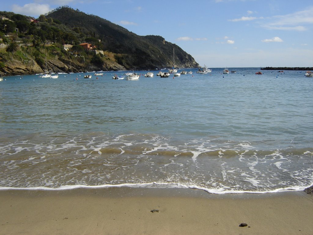 Sestri levante by lorisduke