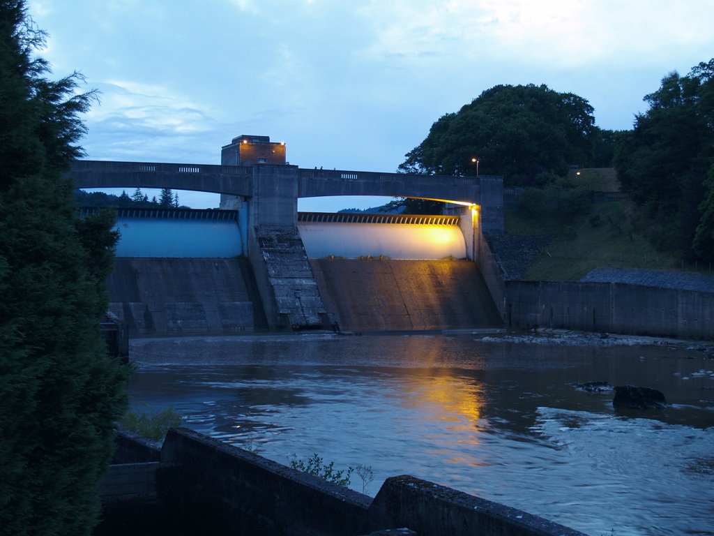 Pitlochry Dam at night by Bob Coulson