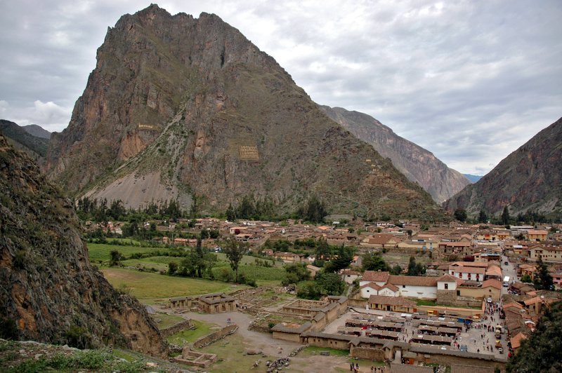 Ollantaytambo by Mariví Jiménez