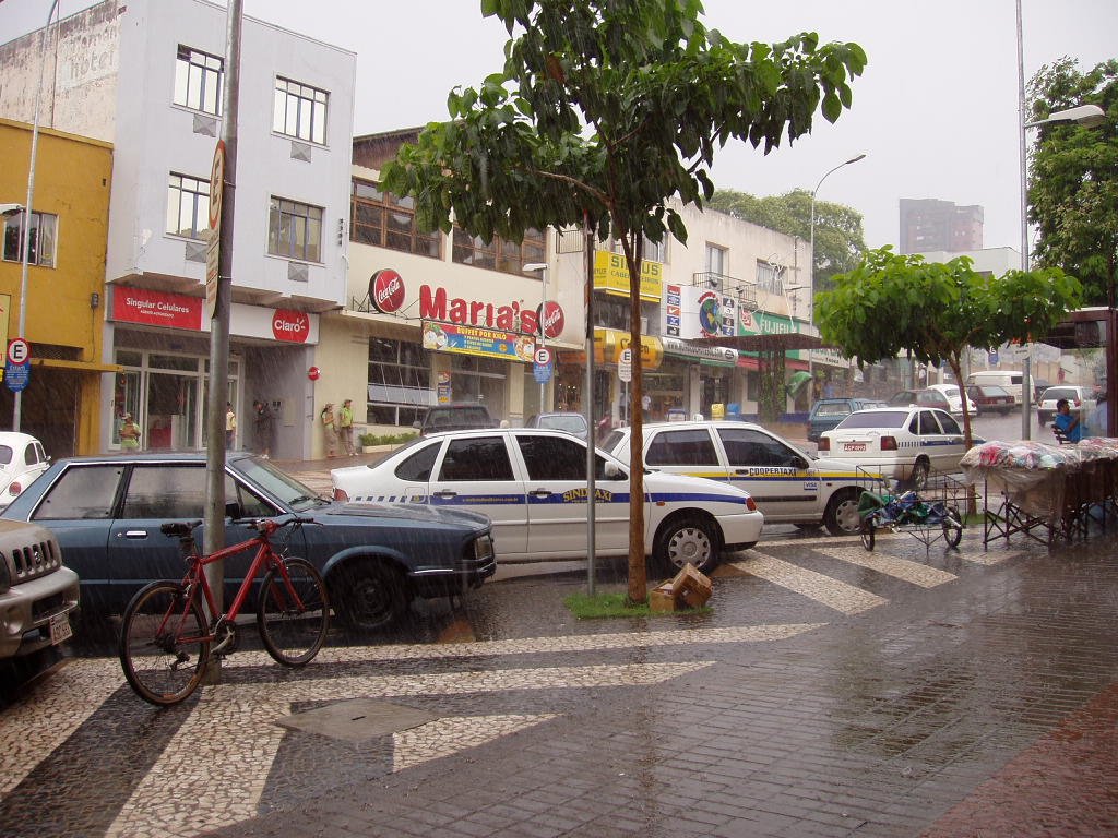 Rainy day in Foz de Iguassu by SzJu