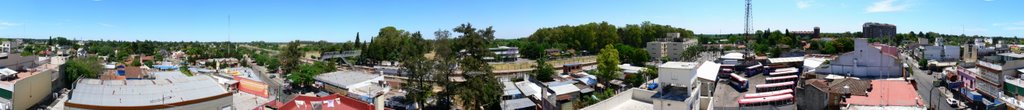 Don Torcuato desde la Estación by fotosgrises