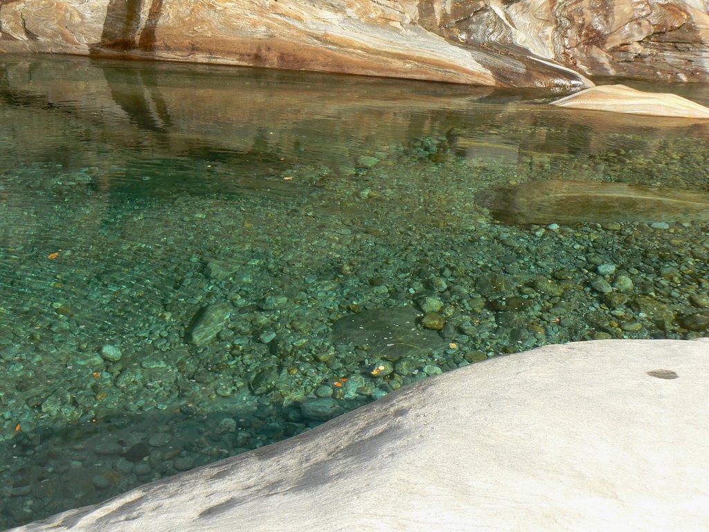 Verzasca, Tessin, Switzerland by babagena