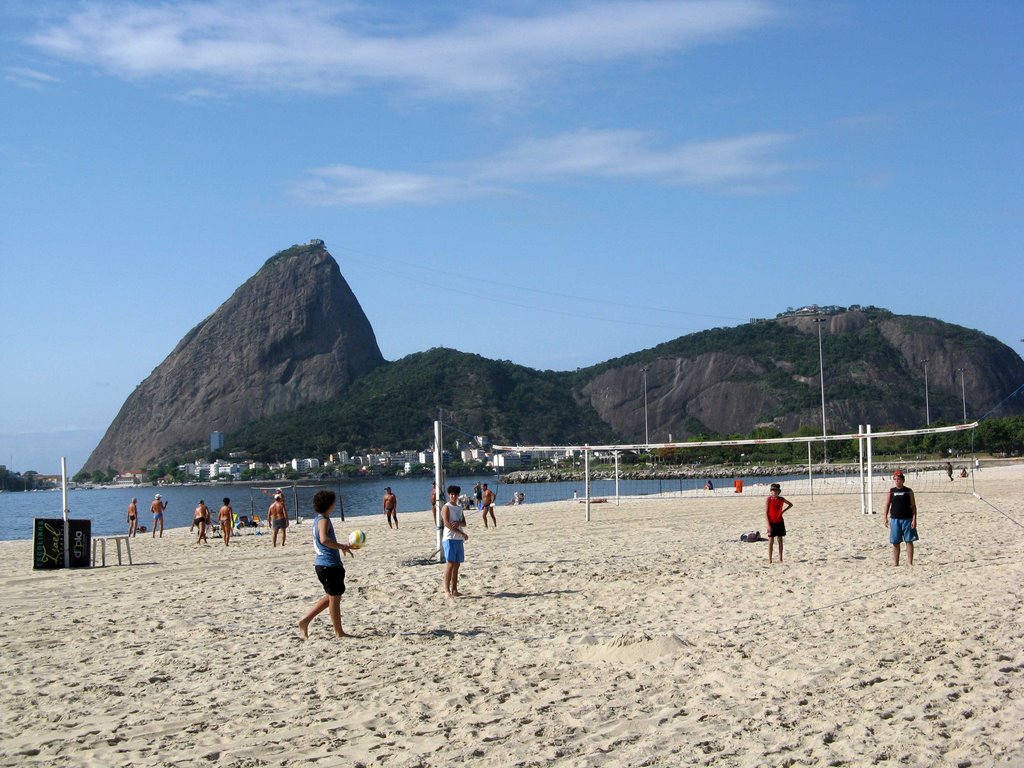 Praia de Flamengo by Daniel Sanz