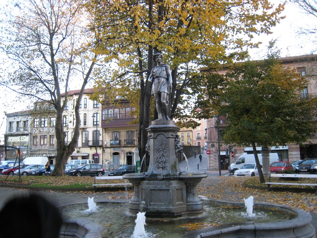 Estatua Fuente Parque Muelle Avilés by JMLC