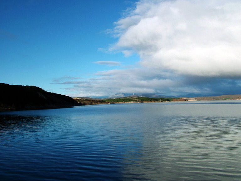 Embalse de Aguilar de Campoo by fotochicho