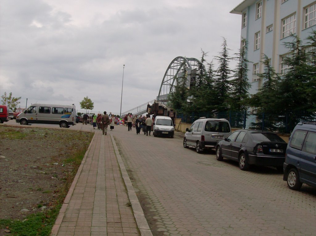 Çayeli pazar yerine giderken.. by huseyinmeral