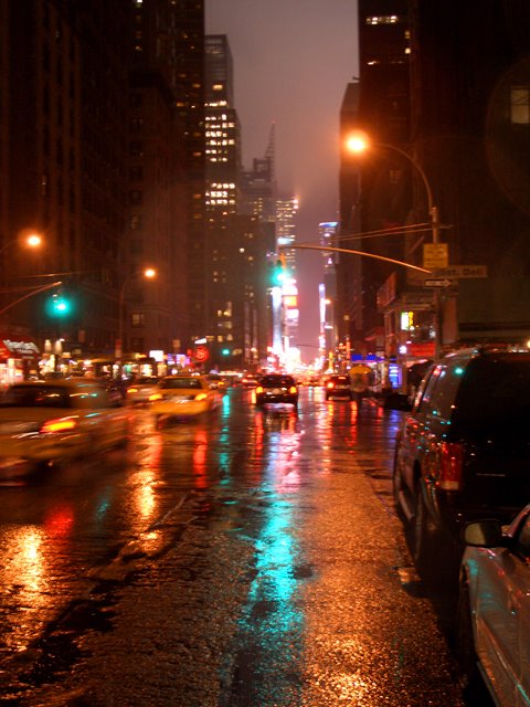 Rain at 7 th Av by antonio pelegrin