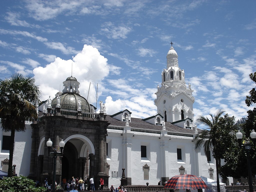 Catedral de Quito by Quito magnífico