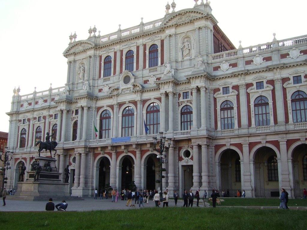 PALAZZO GARIGNANO FACCIATA POSTERIORE by cataldo santoro