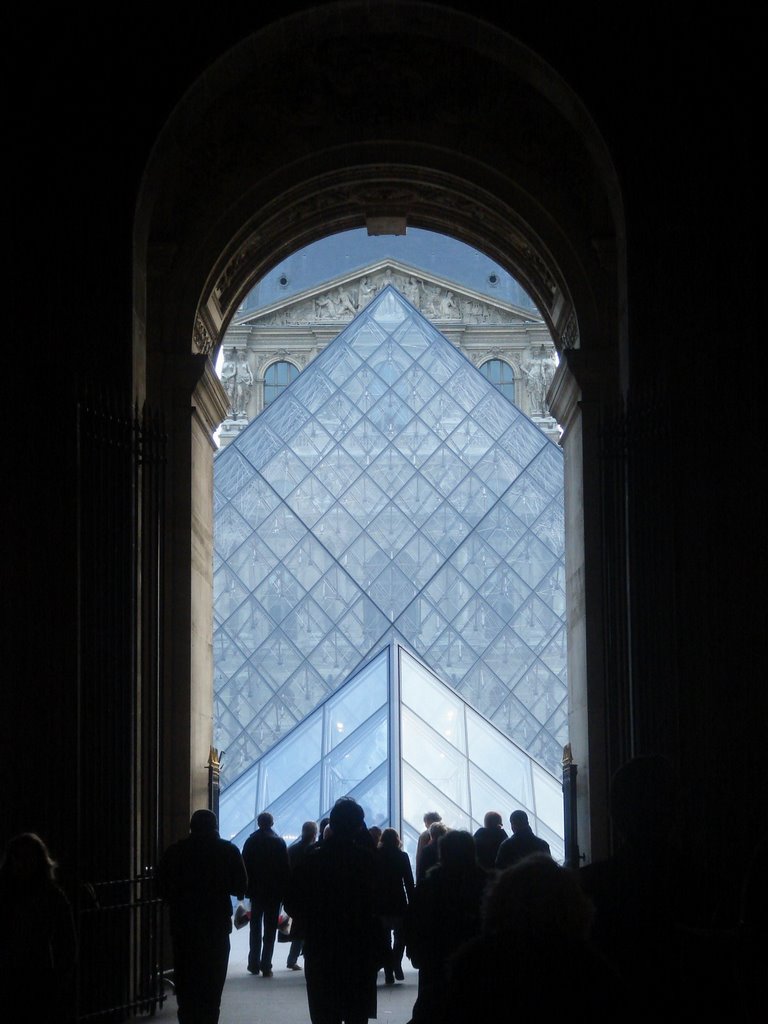 Paris, Louvre by pateb